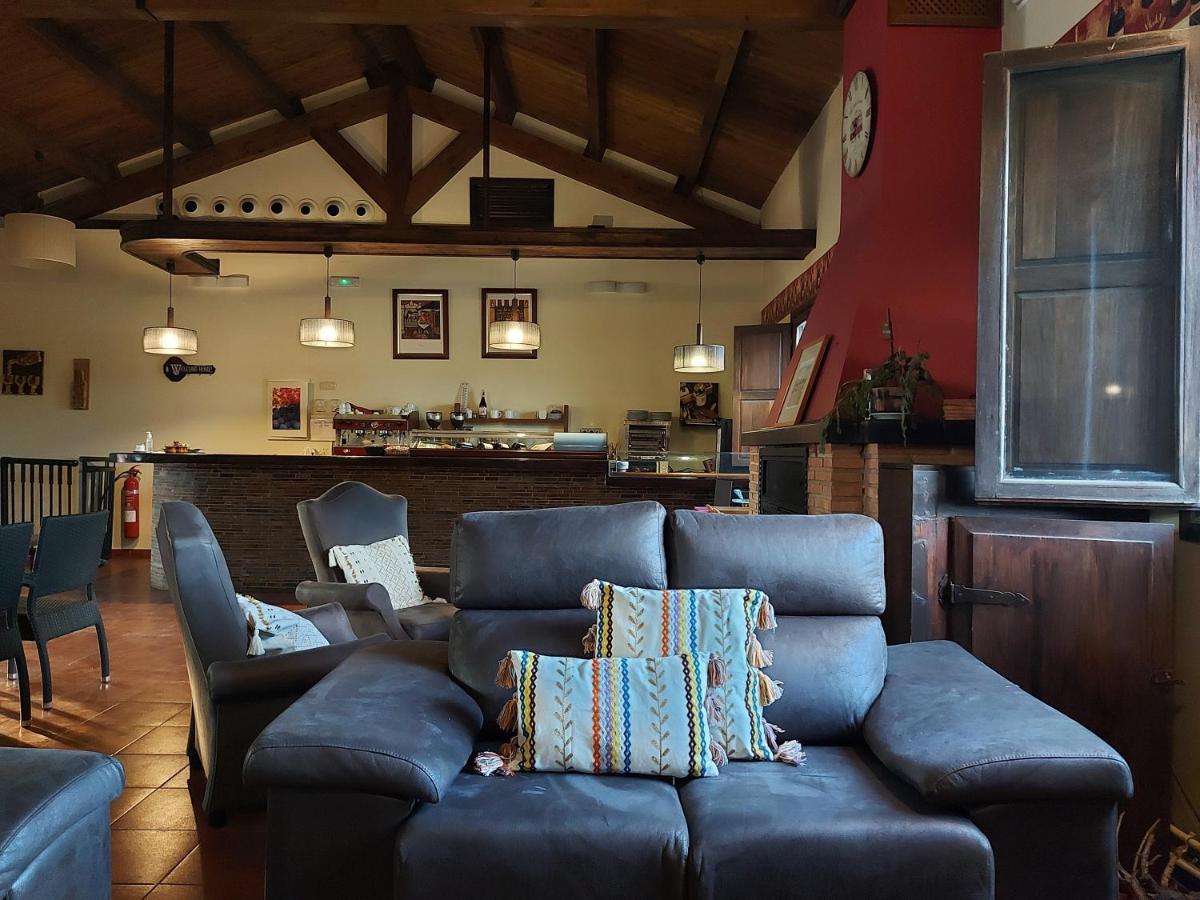 Hotel Enoturismo Mainetes Fuente-Alamo  ภายนอก รูปภาพ